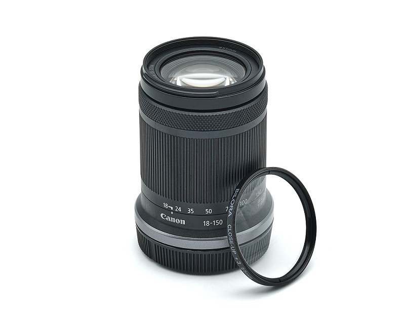Canon RF-S 18-150mm 3.5-6.3 IS + BMC Macro Close-Up +3 (55mm)