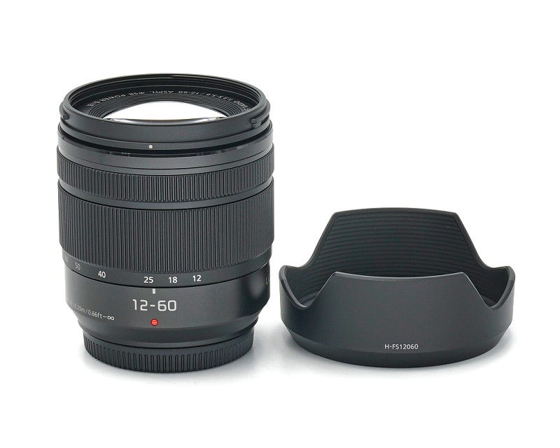 Panasonic Lumix G Vario 12-60mm 3.5-5.6 ASPH. Power O.I.S. Topzustand #48771*